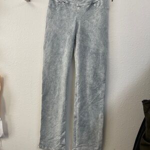 NWT Testimony Straight Leg Pocket Pants